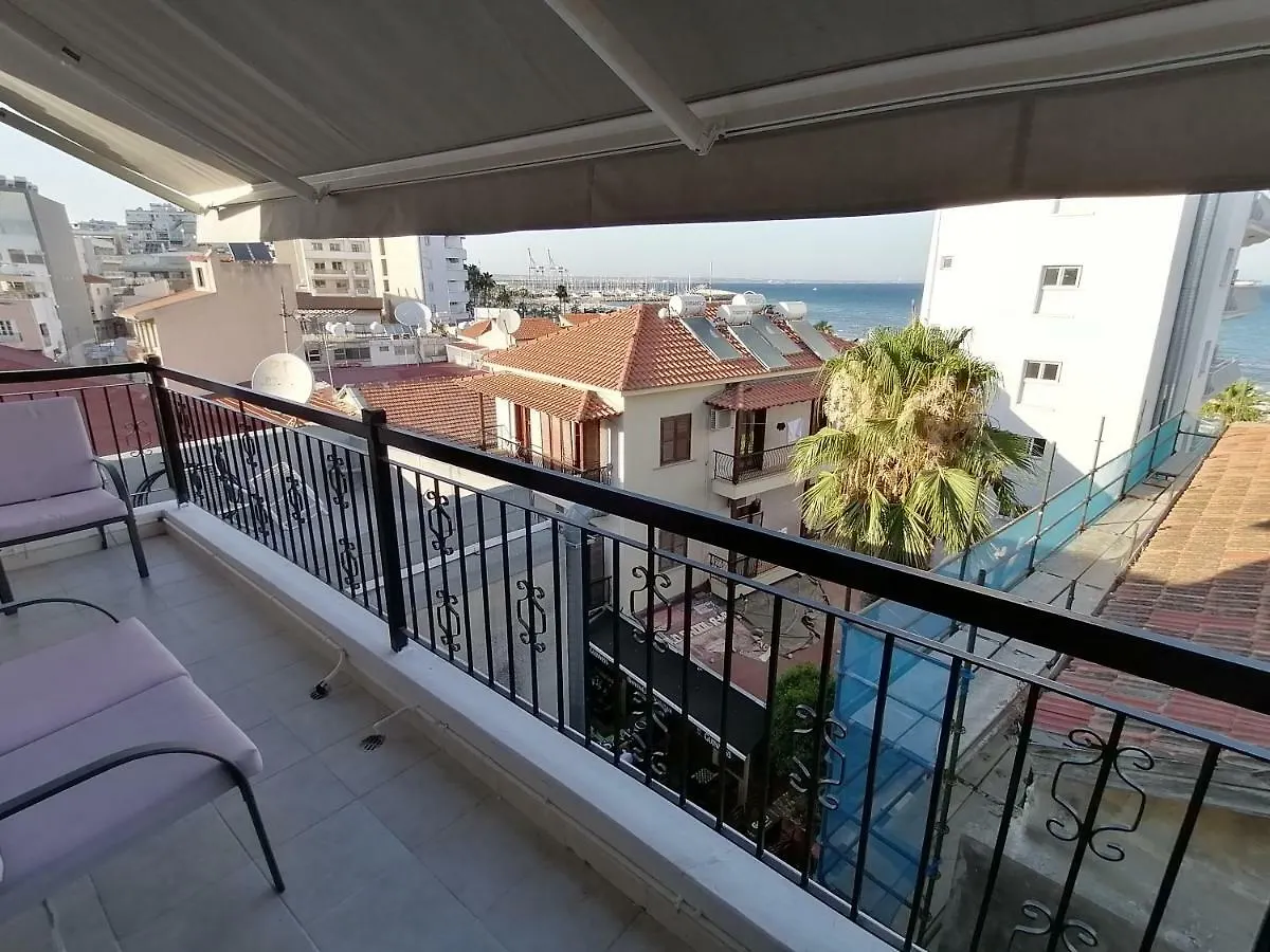 Must Stay - Finikoudes Seaview 라르나카 0*,